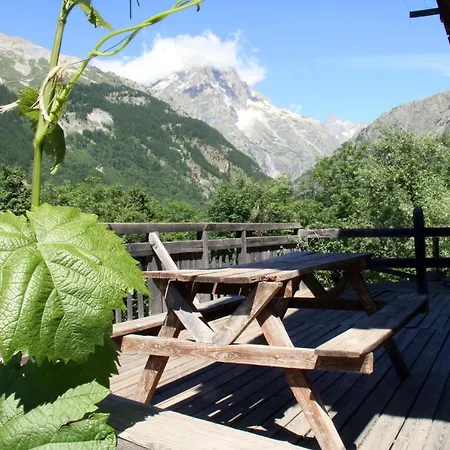 La Paille Bed & Breakfast Pelvoux